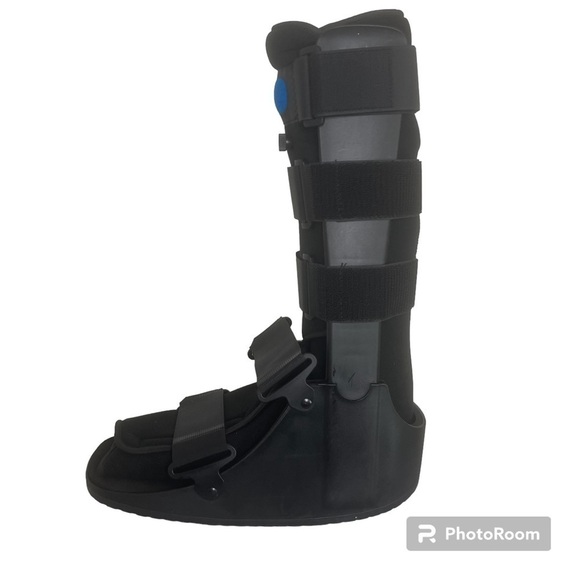 United Ortho - USA14109 Air Cam Walker Fracture Boot Extra Large Black - Picture 4 of 12